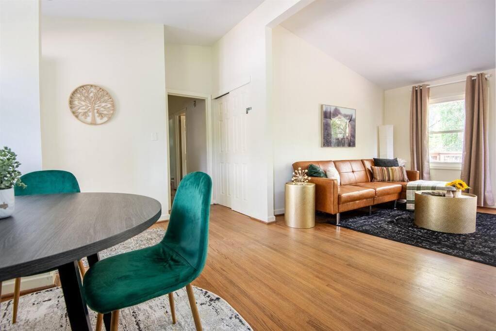 Serenity On Montclair - Groups/games/fastwifi * Birmingham