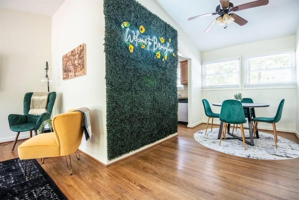 Holiday home Serenity On Montclair - Groups/games/fastwifi