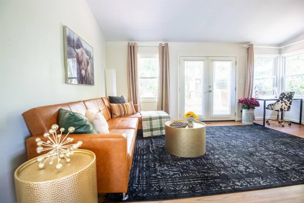 Serenity On Montclair - Groups/games/fastwifi Holiday home *